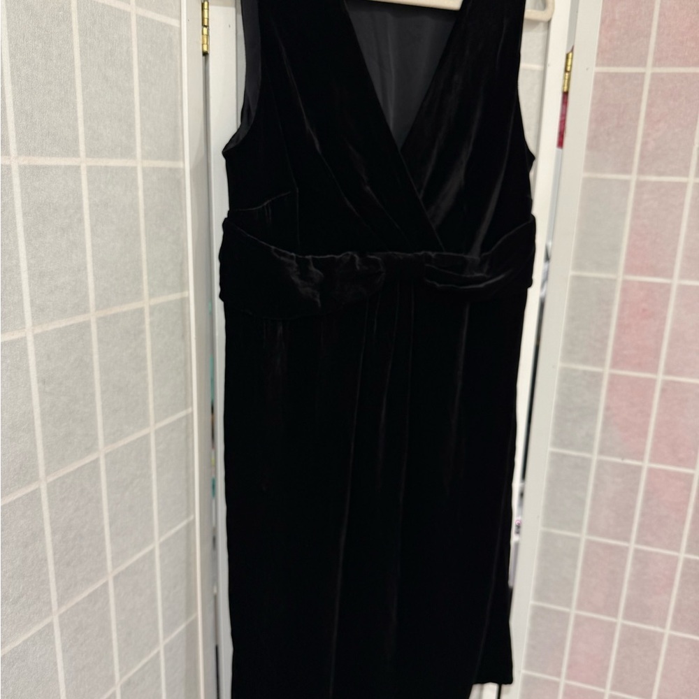 Boden Women’s Black Velvet Midi Dress Size 10 - Picture 3 of 7